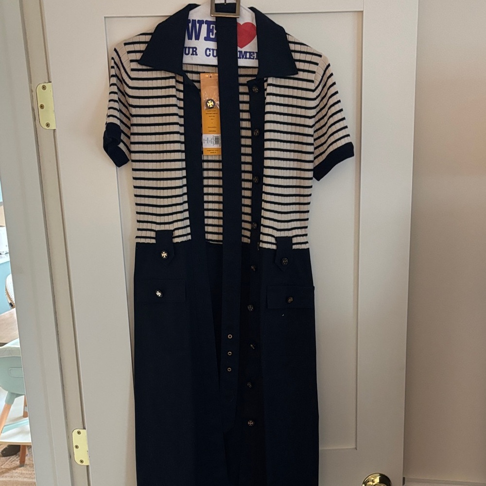 Tory Burch size 2 Striped Navy and White Dress with Belt